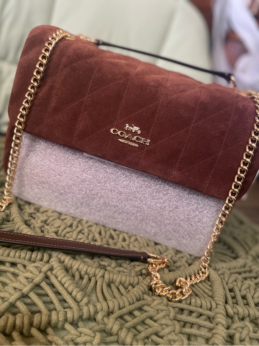 Coach Outlet Elodie Crossbody Bag With Quilting - Picture 4 of 8